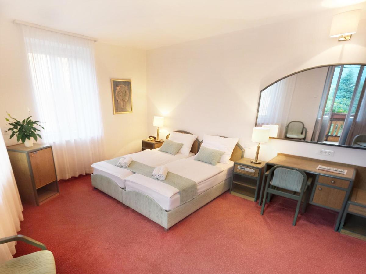 Hotel Lucija Most na Soči Esterno foto