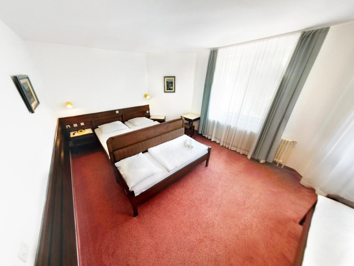 Hotel Lucija Most na Soči Esterno foto